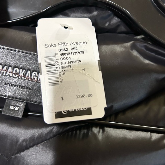 SOLD!!!!   Women's MACKAGE CORALIA down coat with hood and sash belt size medium - Picture 13 of 14